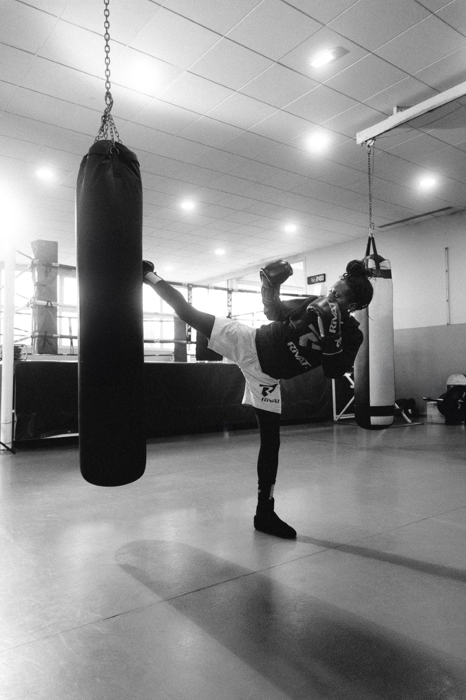 Boxeuse entraînement savate boxe française