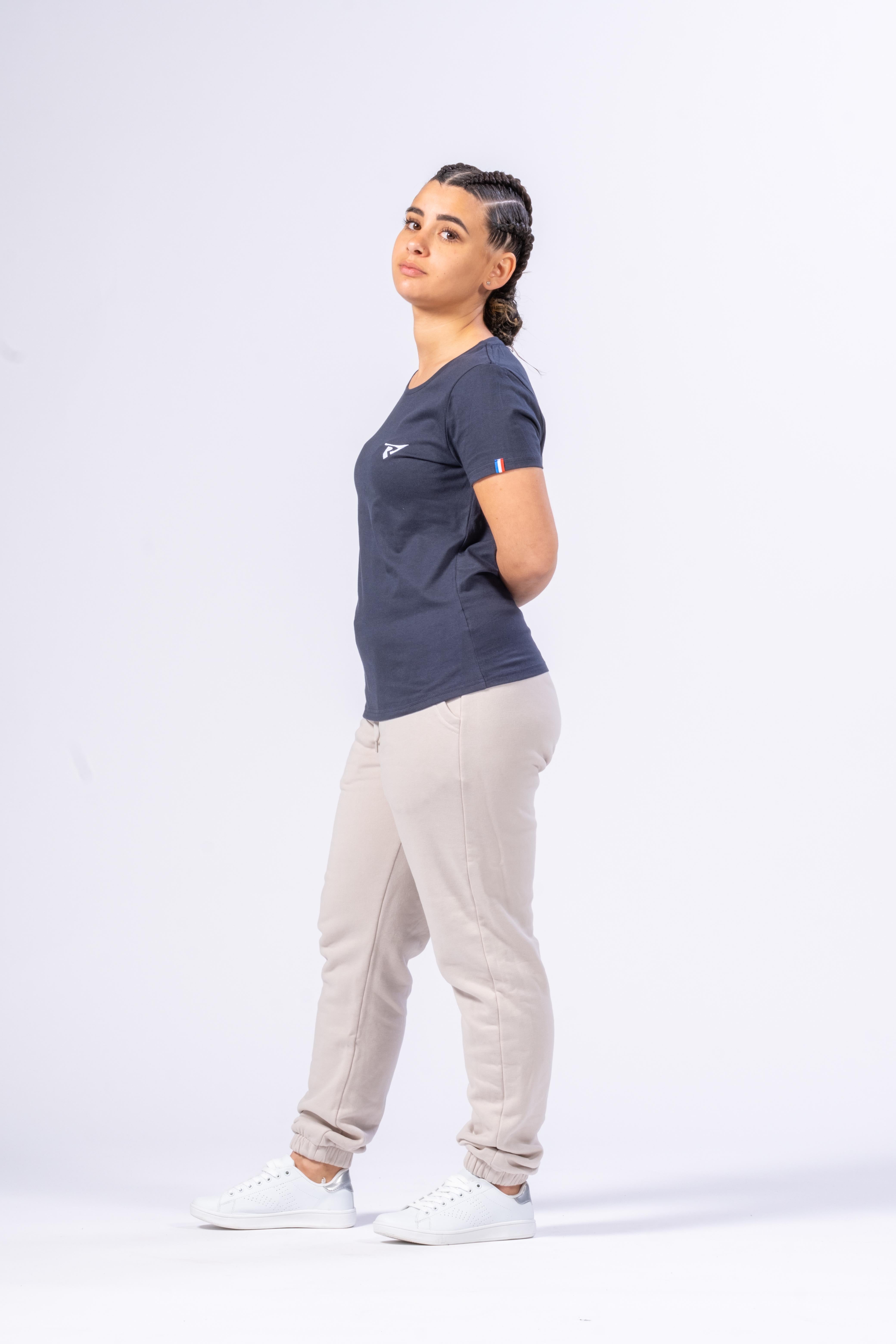 UMWELTFREUNDLICHER JOGGINGANZUG FÜR FRAUEN - CREME