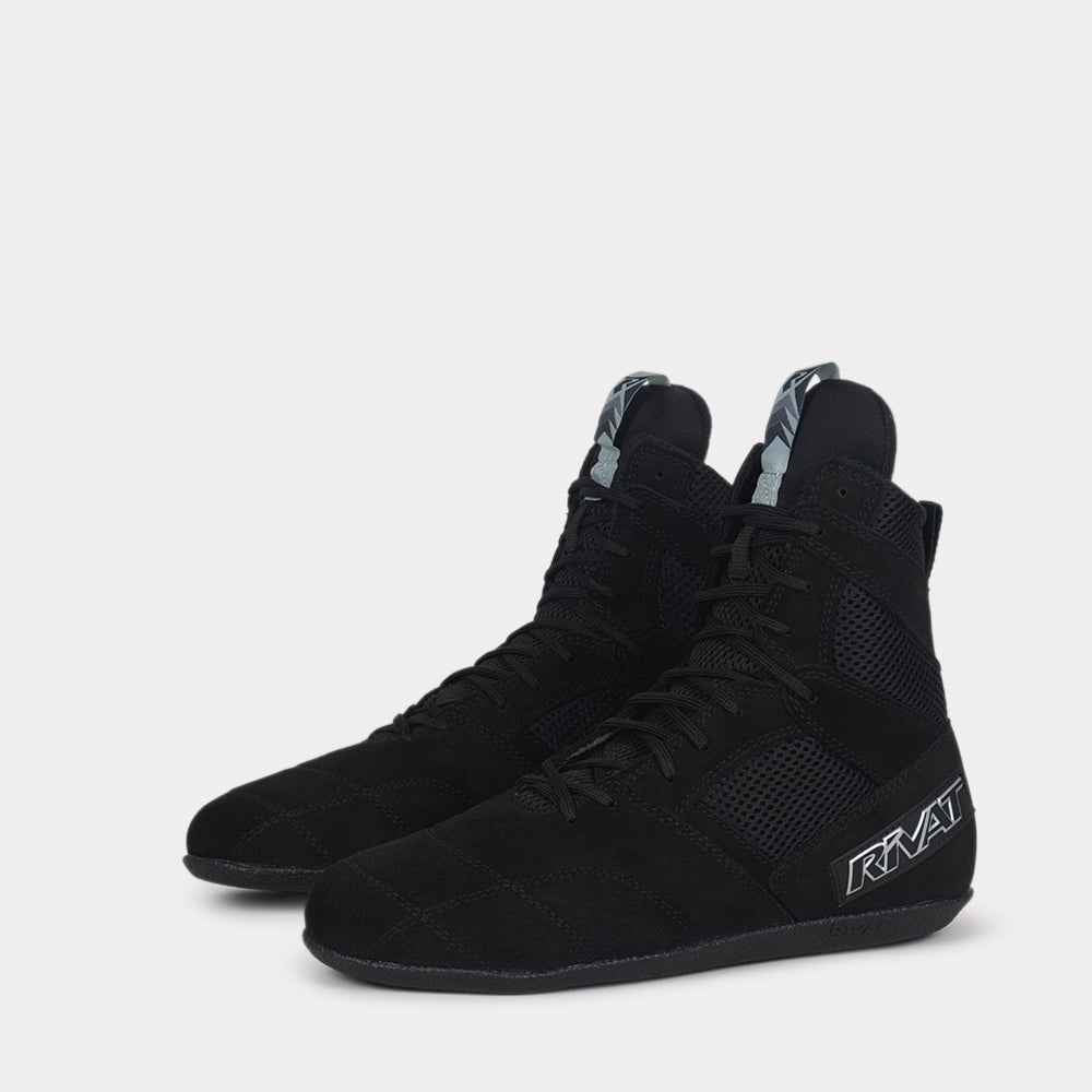 Chaussures boxe française Rivat noires montantes avec lacets et logo blanc sur le côté