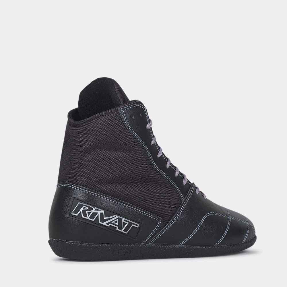 Chaussures de boxe française Rivat noires avec design haute protection et semelle antidérapante