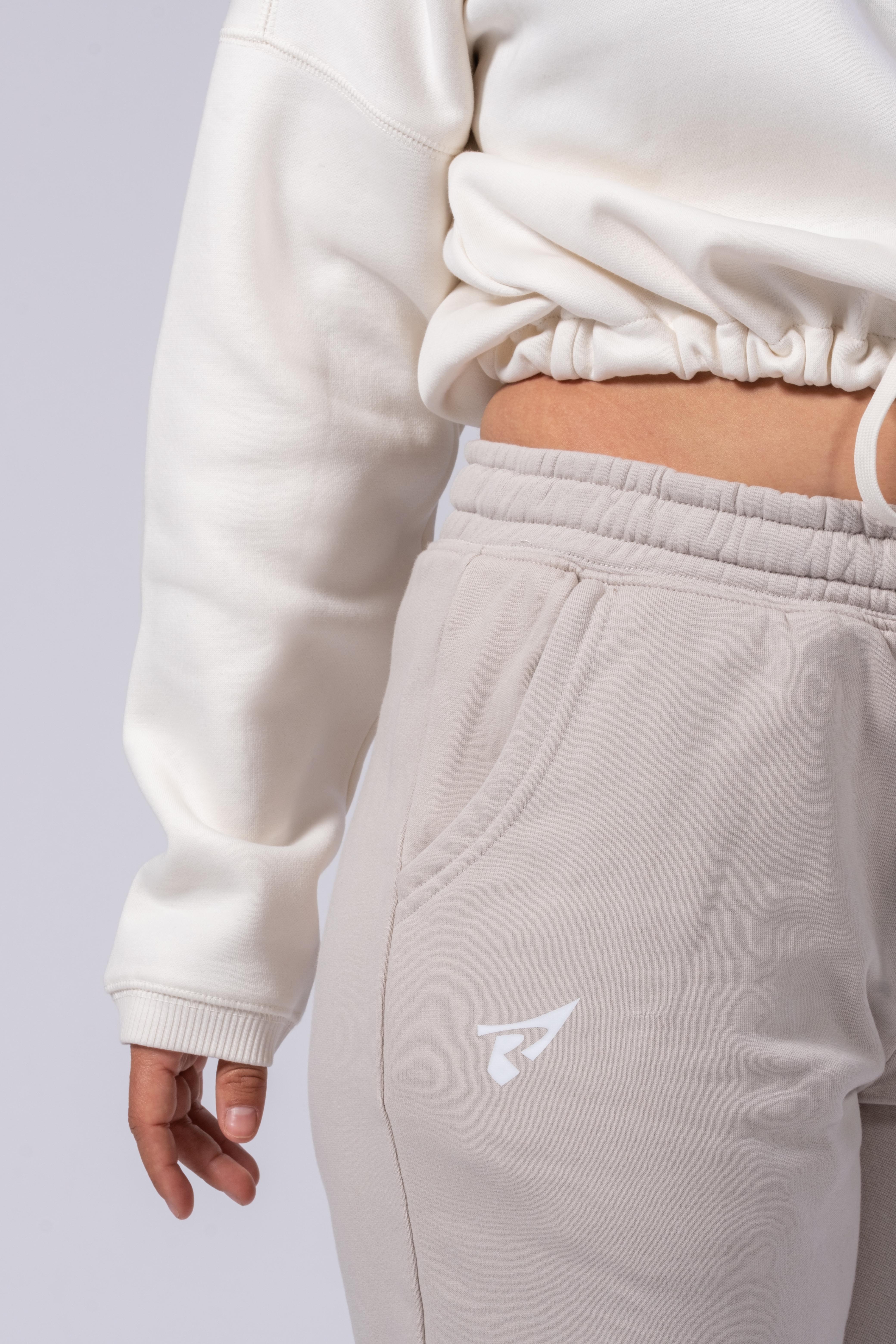 UMWELTFREUNDLICHER JOGGINGANZUG FÜR FRAUEN - CREME
